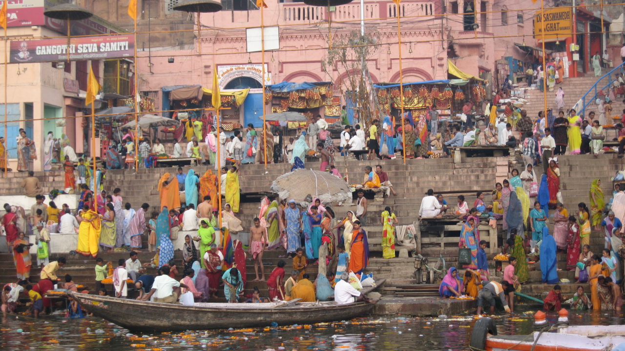 Столпотворение в городе Варанаси