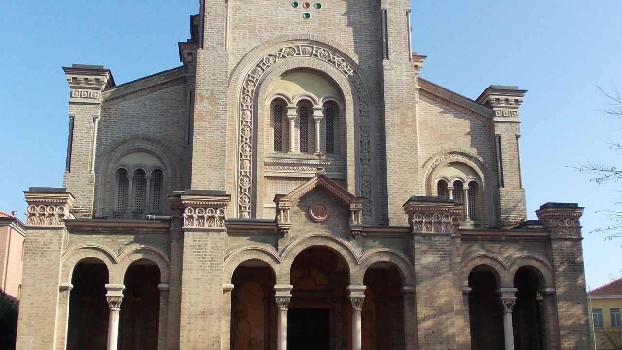 Церковь Сан Леонардо в Парме, Италия