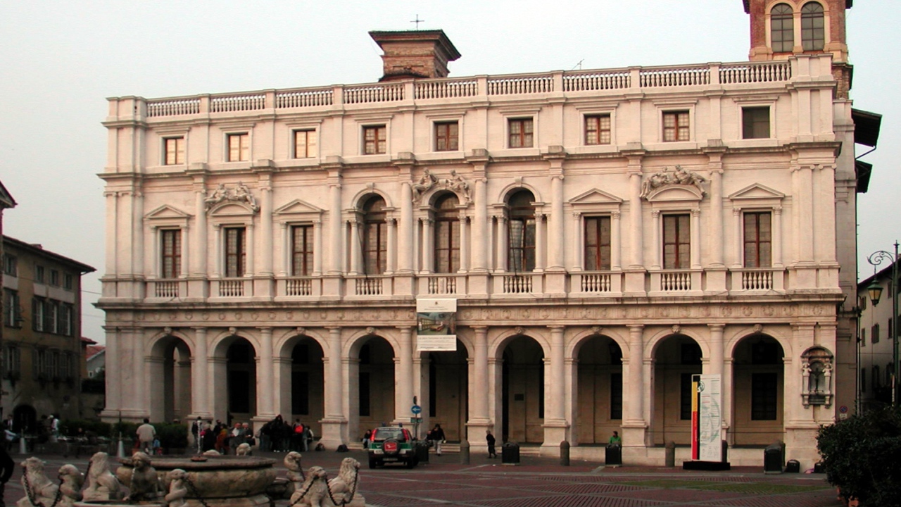 Дворец в Бергамо, Италия
