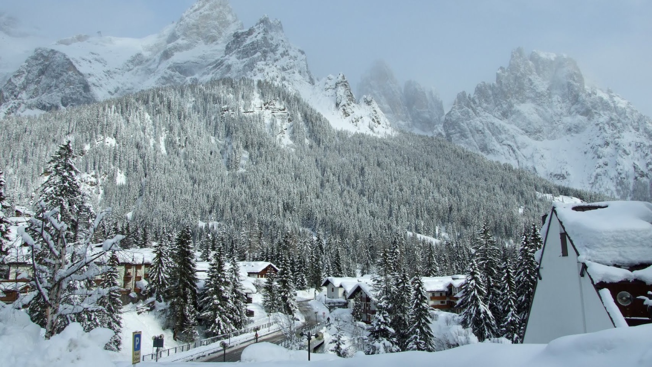 Горнолыжный курорт Валь-Ди-Фасса, Италия