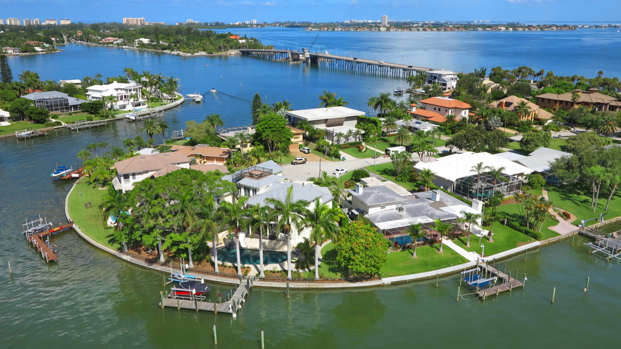 Вилла в Сан Ремо, Италия