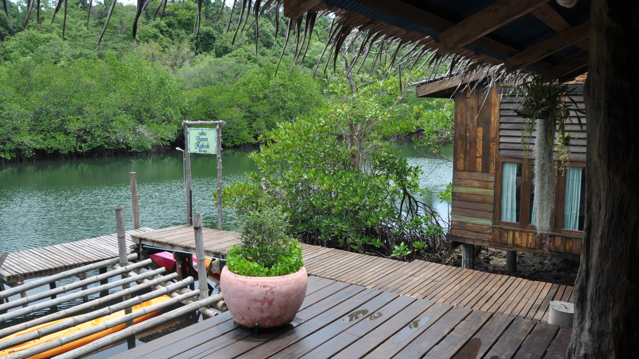 Причал для лодок на острове Ко Куд, Таиланд