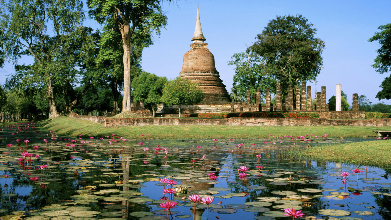 Буддийское святилище на острове Панган, Таиланд