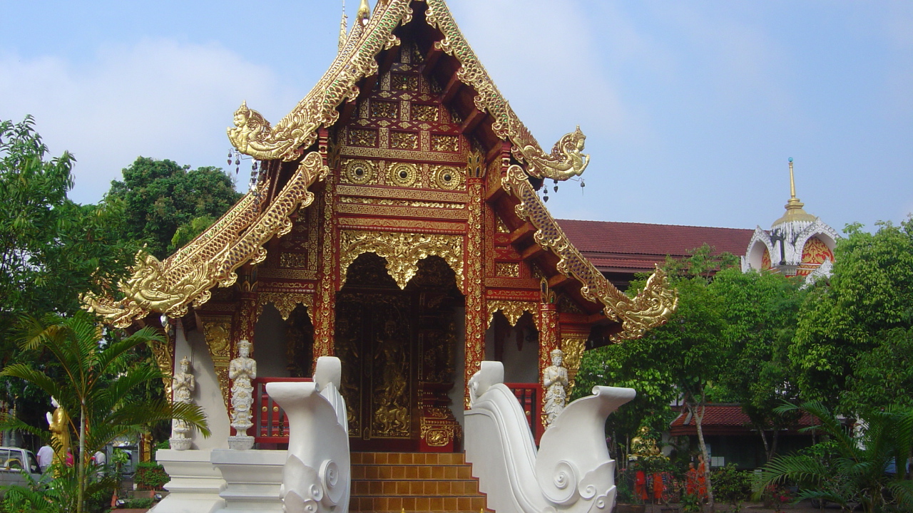 Буддийский храм на курорте Чианг Рай, Таиланд