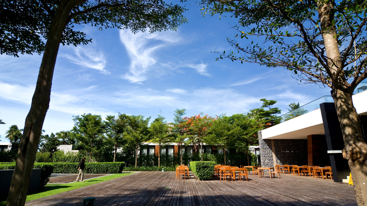 Отель на побережье на курорте Ча Ам, Таиланд