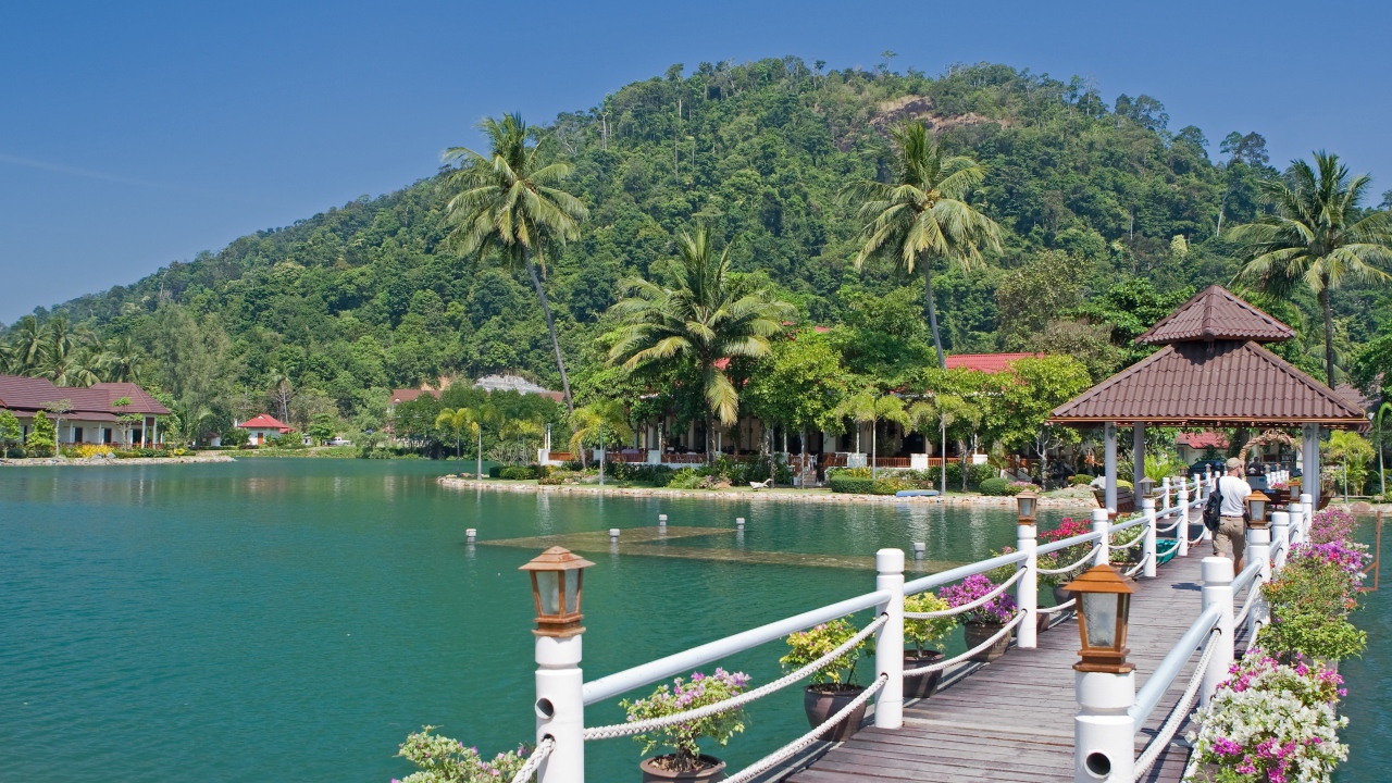 Причал на острове Чанг, Таиланд