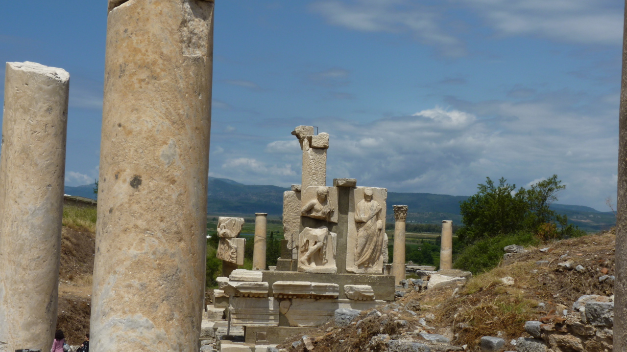 Храм Домициана в Эфесе, Турция