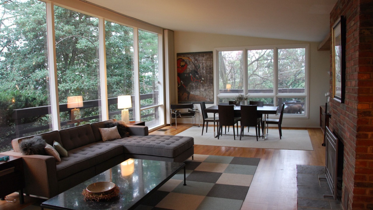 Веранда с камином