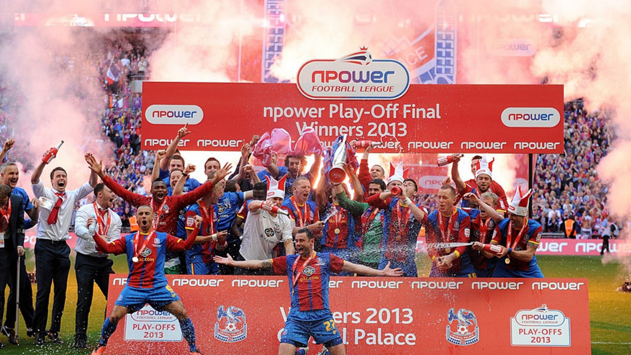 Лучший ФК Кристал Пэлас