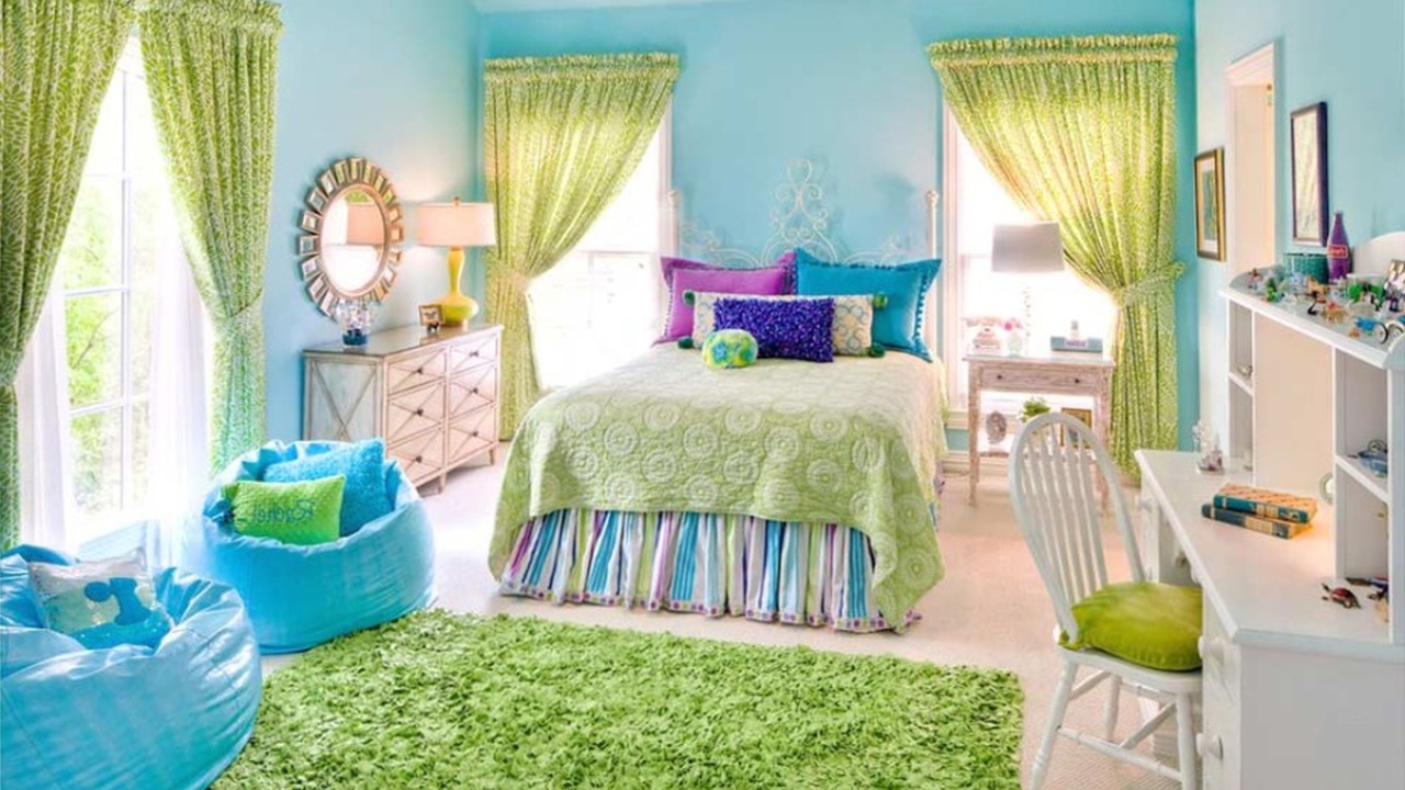 Яркий интерьер детской