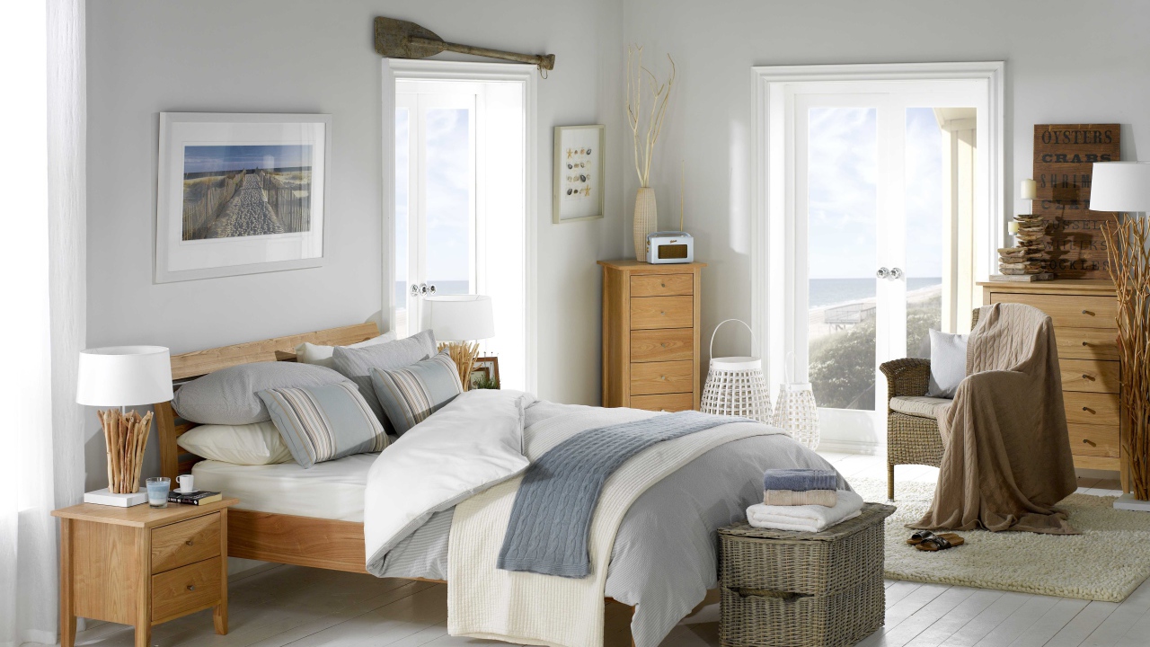 Светло сиреневый цвет стен в спальне