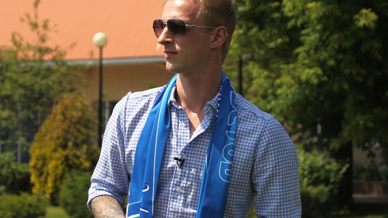 Петр Немов полузащитник клуба Крылья Советов