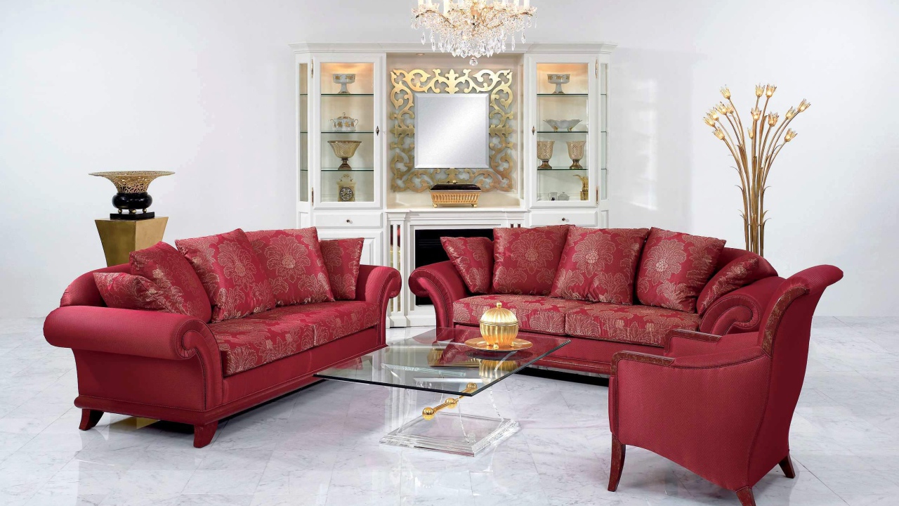 Красная мебель в гостиной