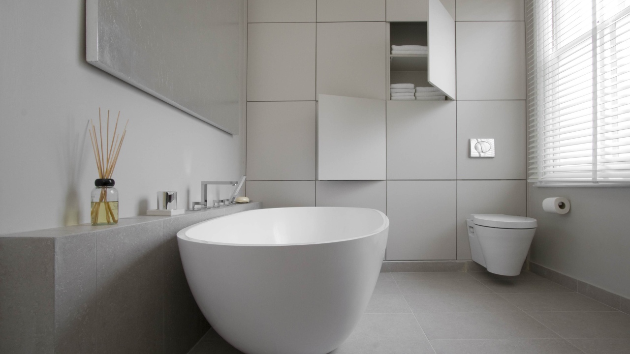 Полочки для хранения ванных принадлежностей