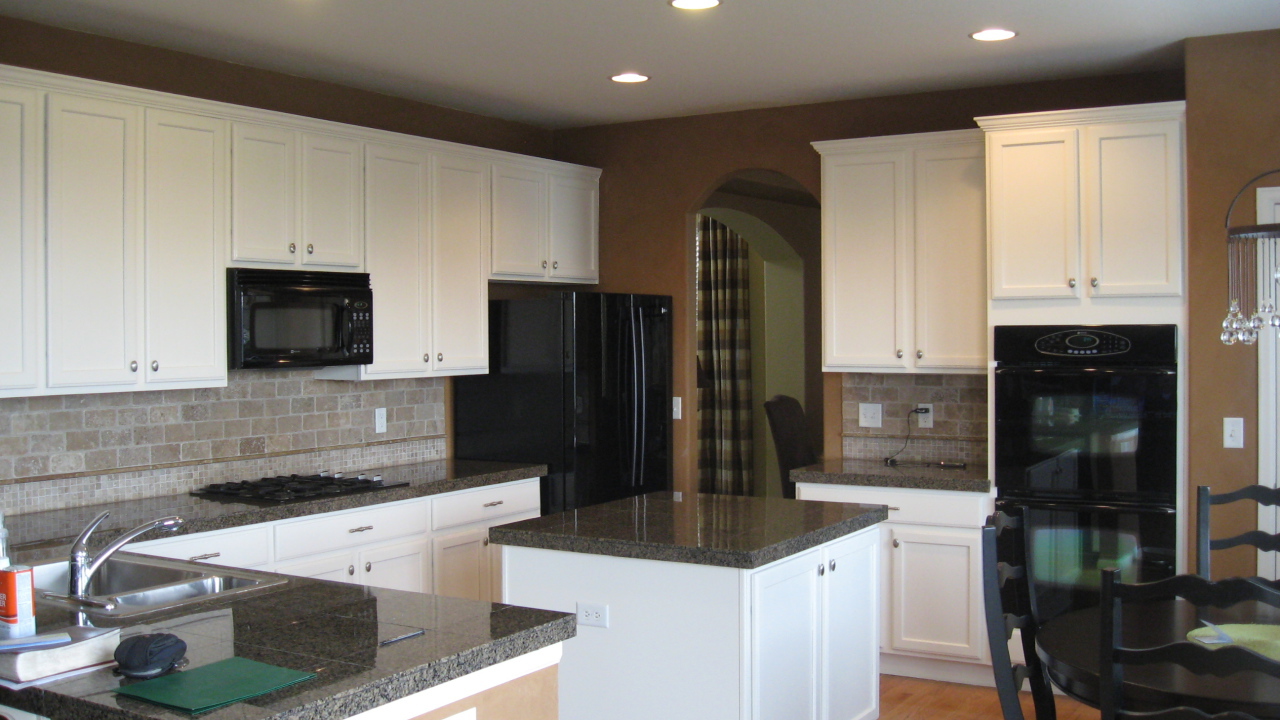 Простой дизайн кухни