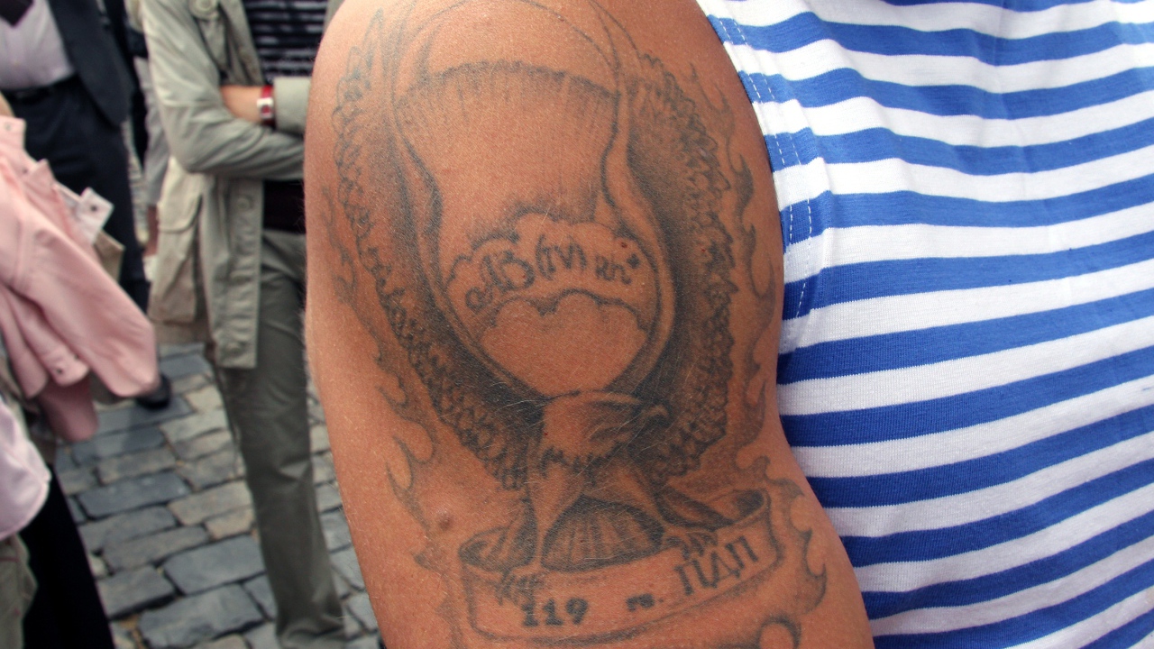 Тату у десантника