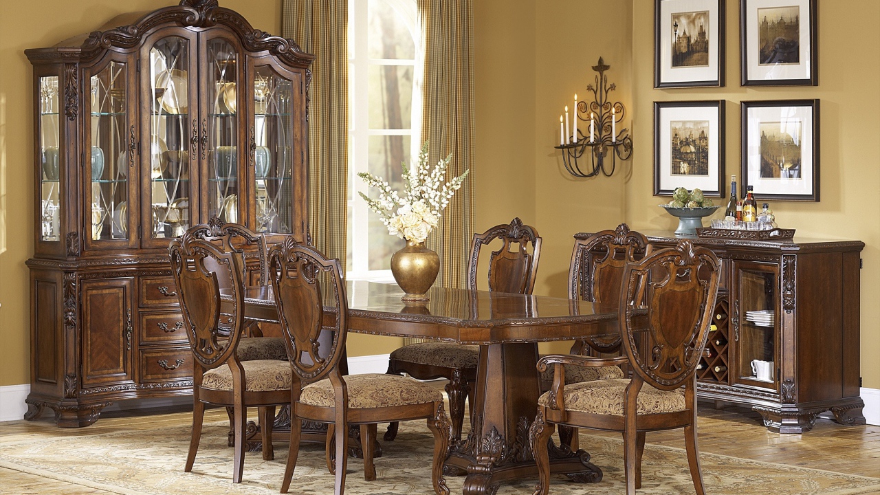 Традиционное оформление столовой