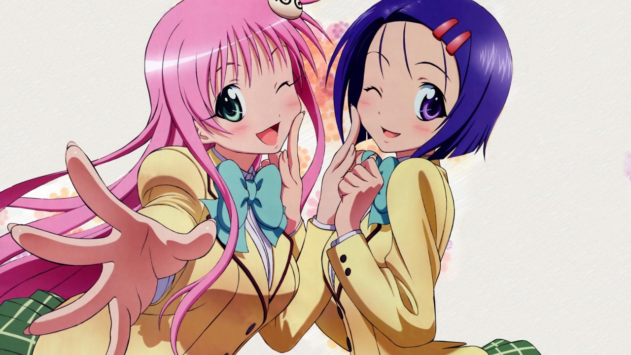 Две подруги из аниме Любовь и прочие неприятности