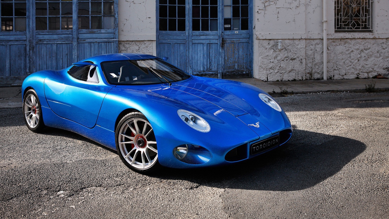 Синий автомобиль Toroidion 1MW