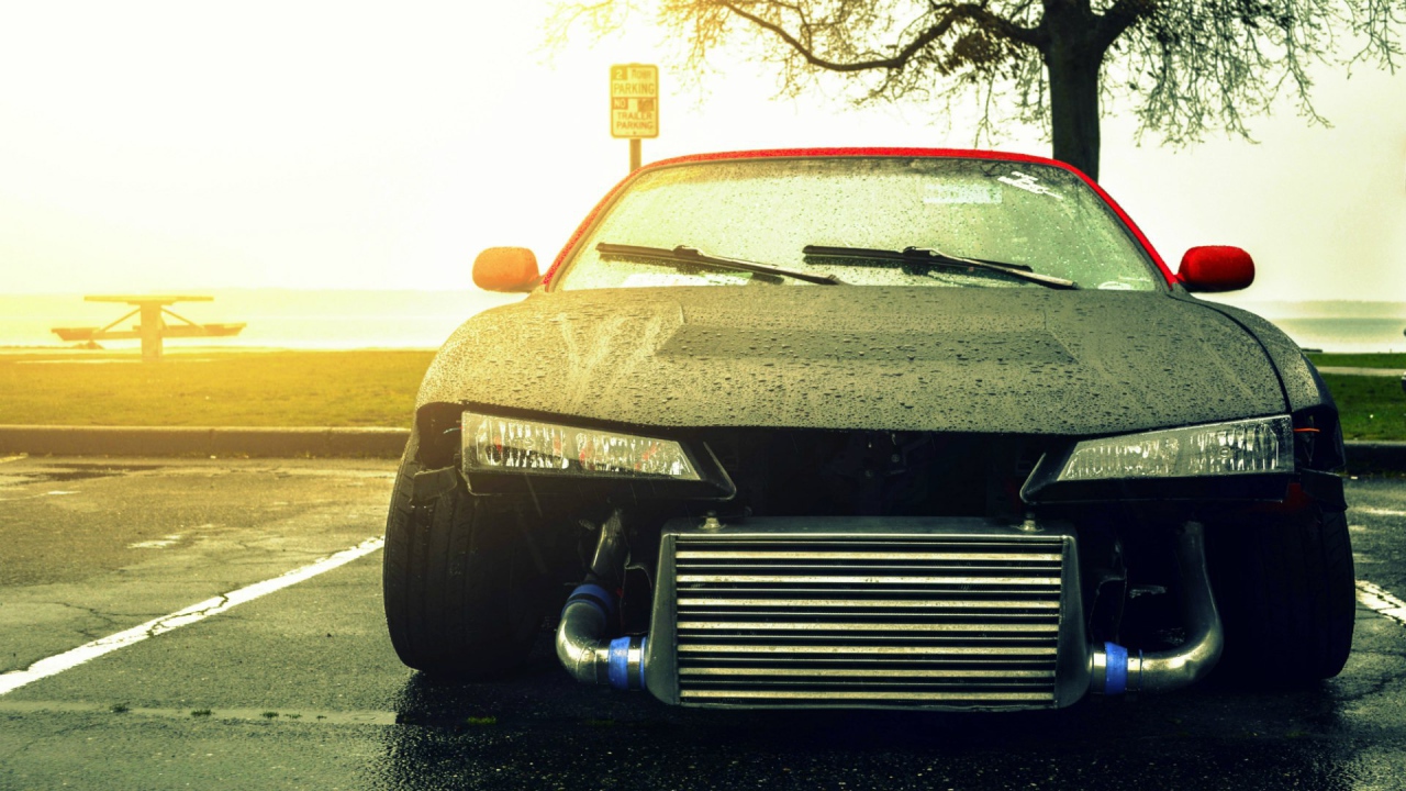 Черный Nissan Silvia S14