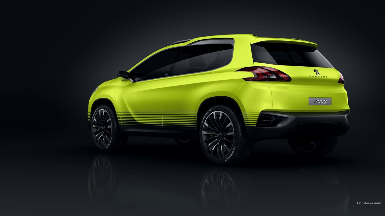 Новый автомобиль Peugeot 2008