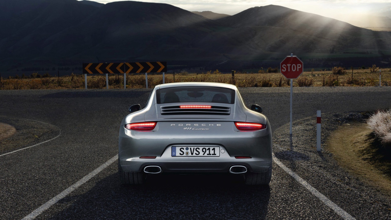 Порше на развилке дорог