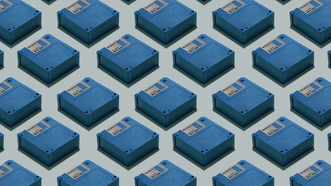 Стопки голубых дискет