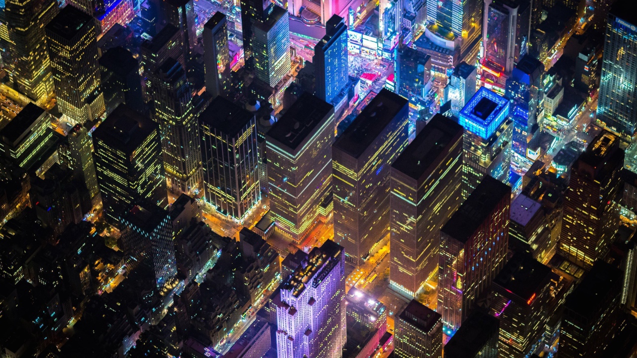 Вид на город в ночи