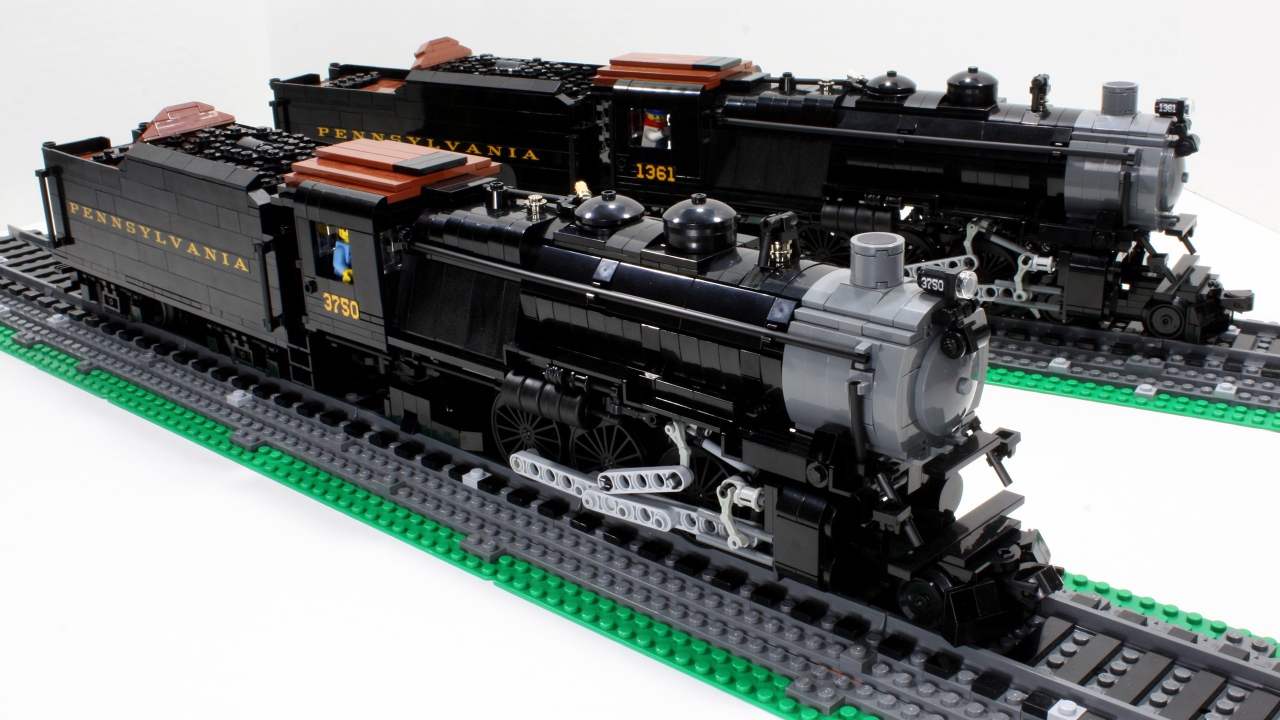 Угольные локомотивы из ЛЕГО