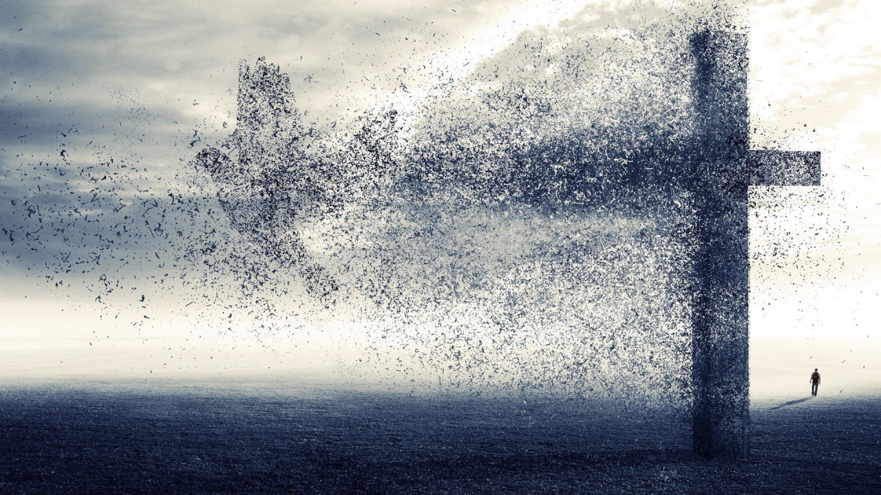 Птица вылетела из креста