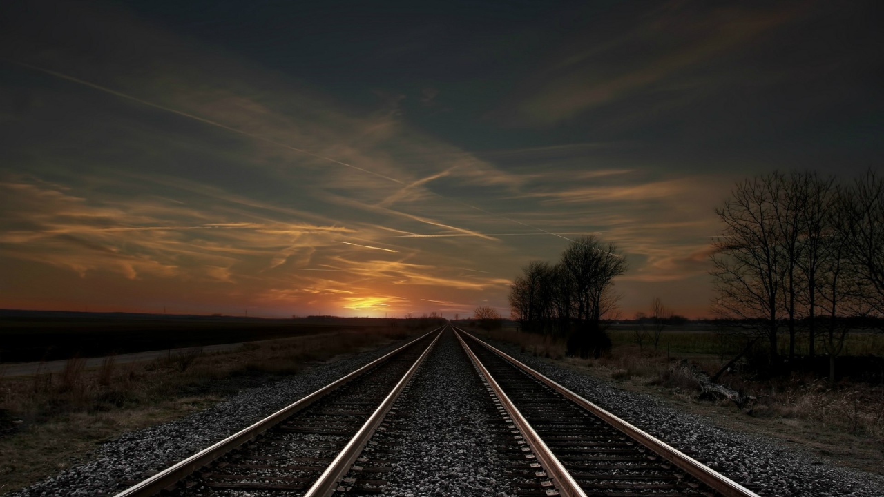 В ожидании поезда