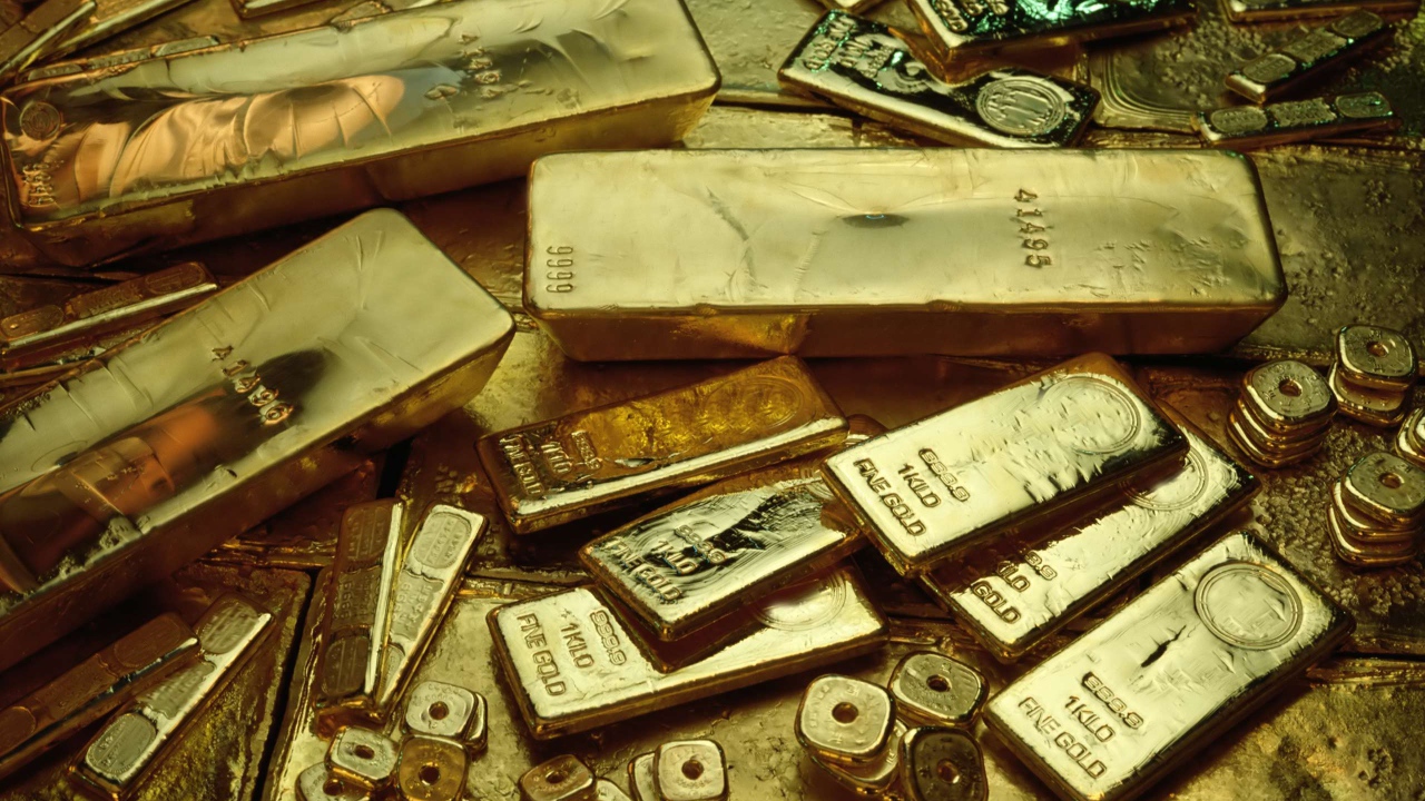 Разные золотые слитки