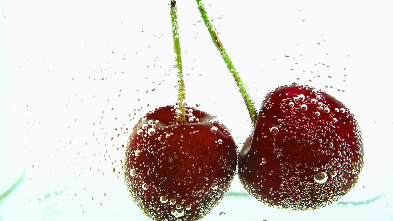 Вишни в пузырьках