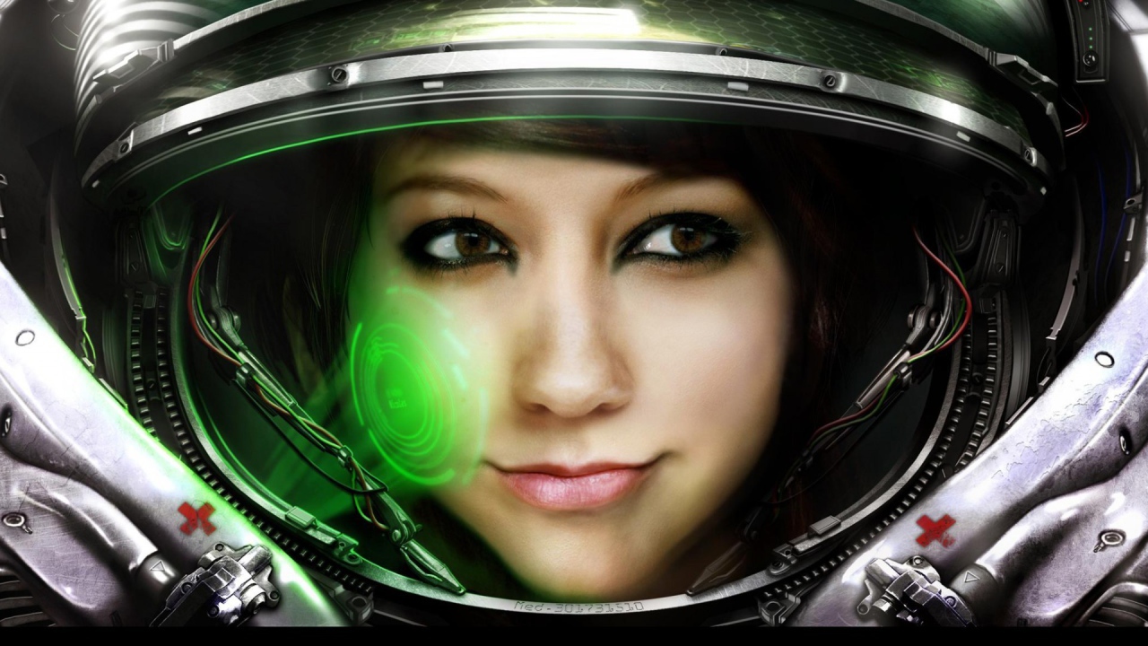Девушка в скафандре, игра Starcraft II