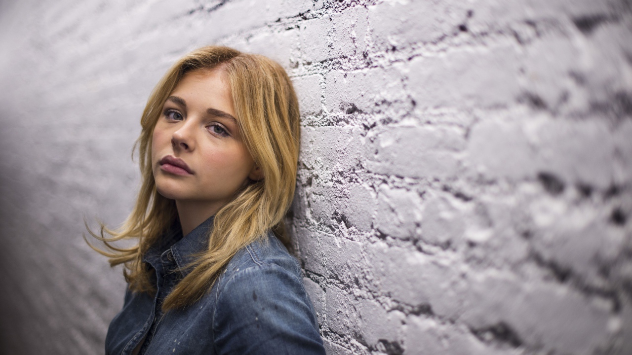 Модель Хлоя Грейс Моретц