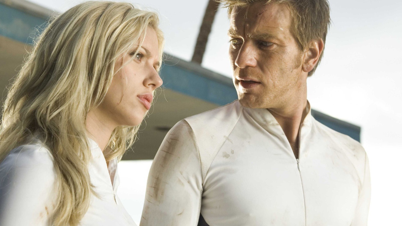 Скарлетт Йоханссон в фильме Остров