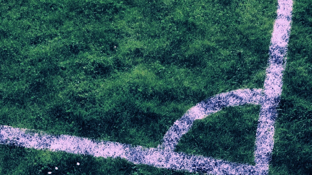 Угловая разметка на футбольном поле