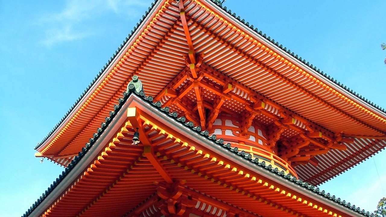 Крыша буддийского храма