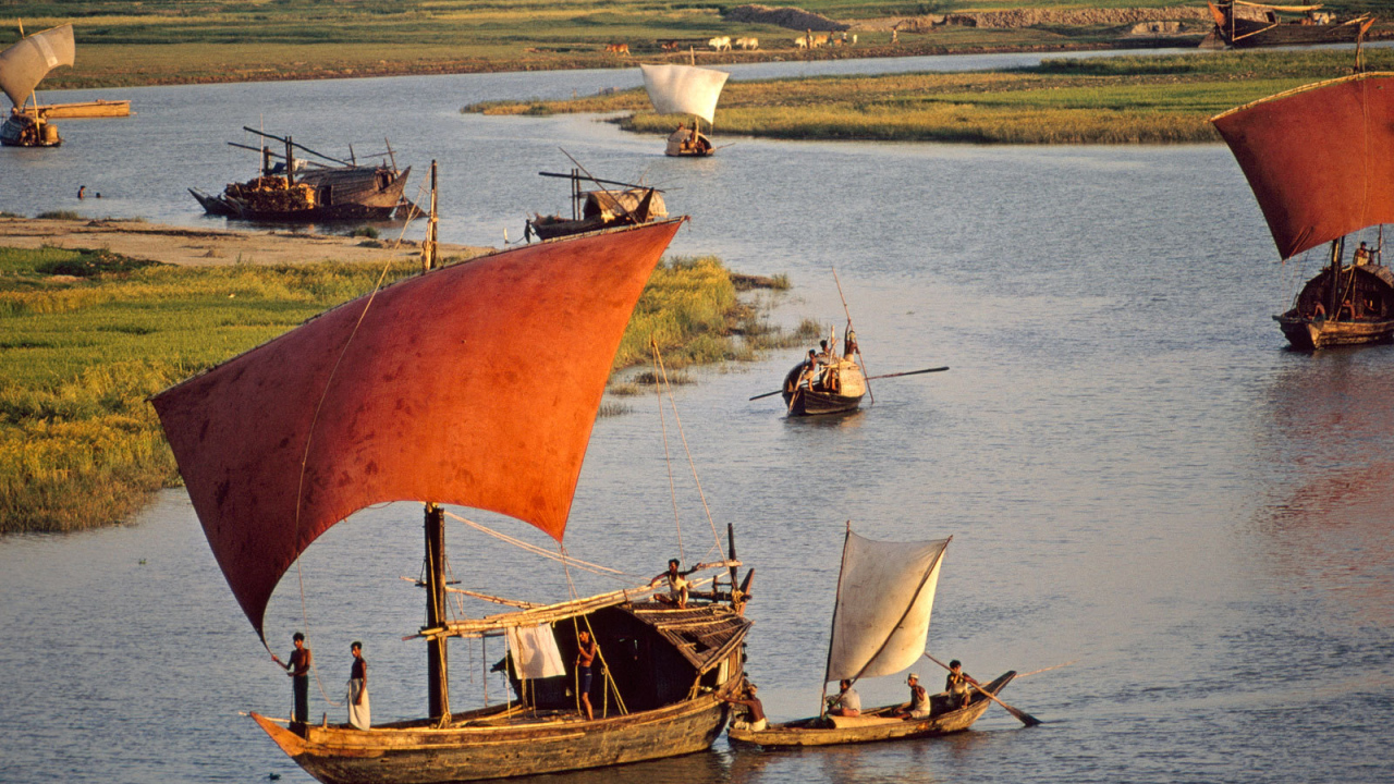 Парусные лодки рыбаков