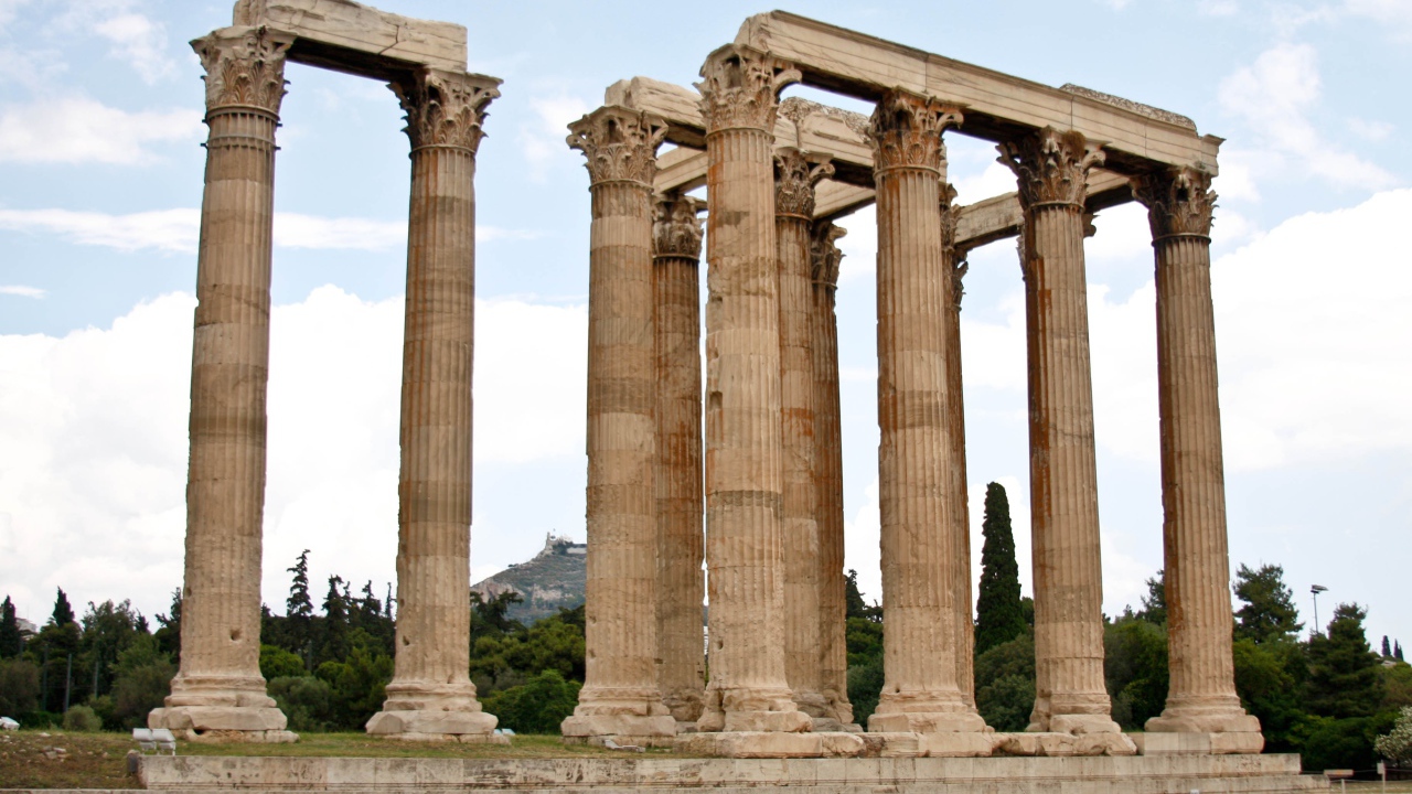 Древний храм Зевса, Греция