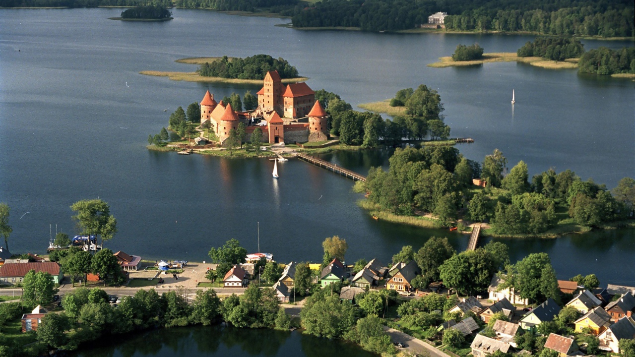 Тракайский замок в Литве