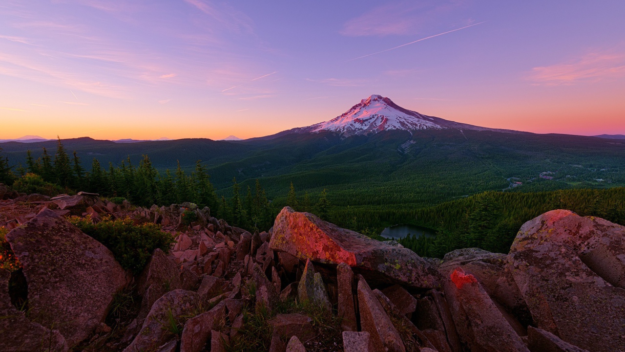 Гора среди равнины, Орегон