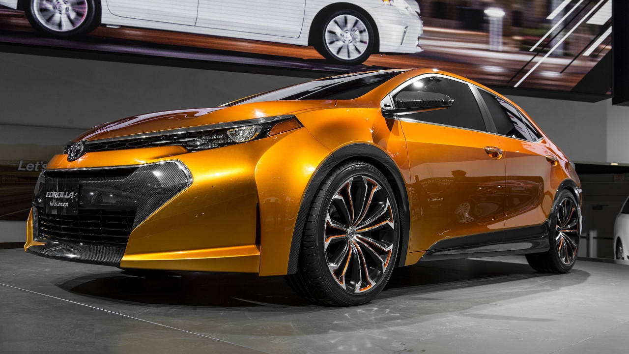 Toyota Corolla модель 2017 года 