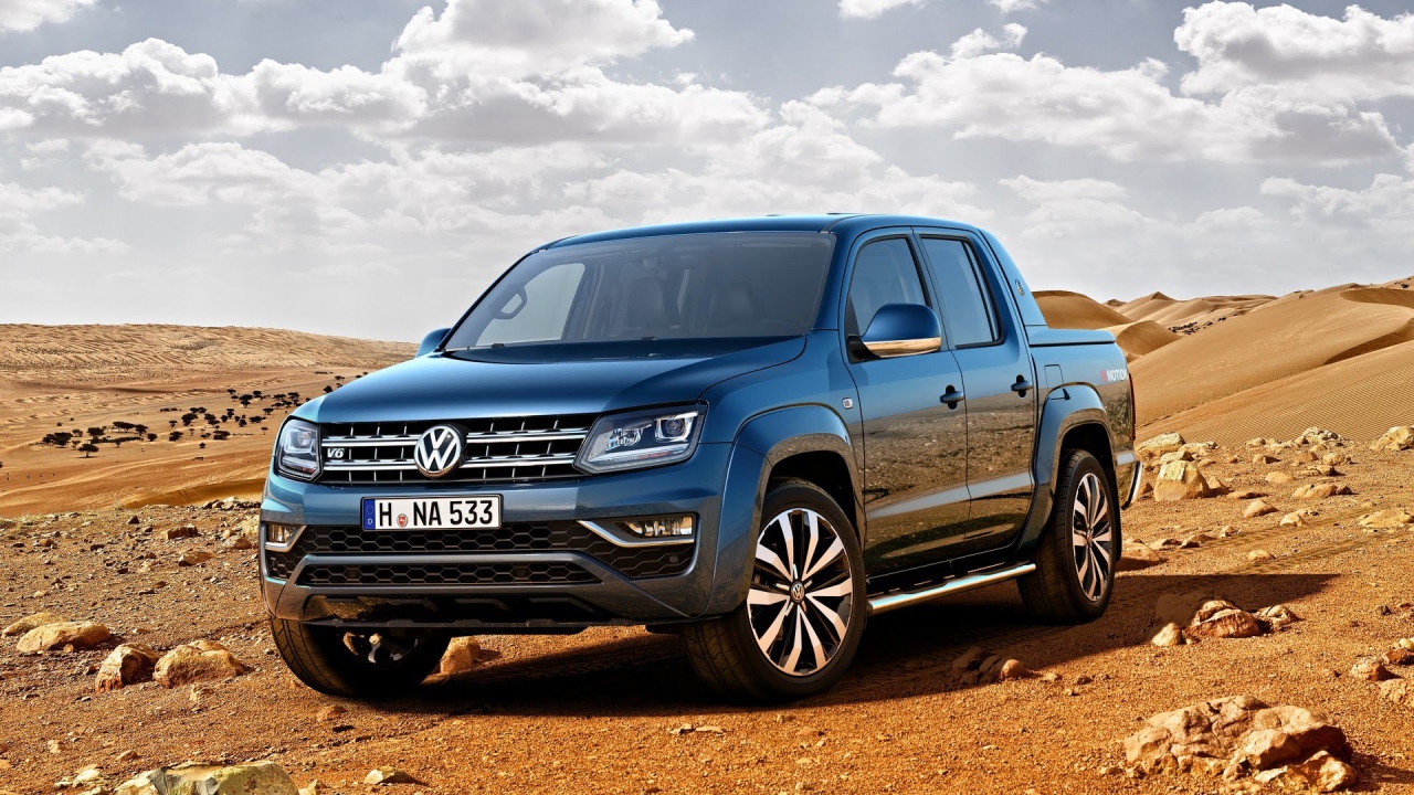 Пикап Volkswagen Amarok 2017 года в пустыни 