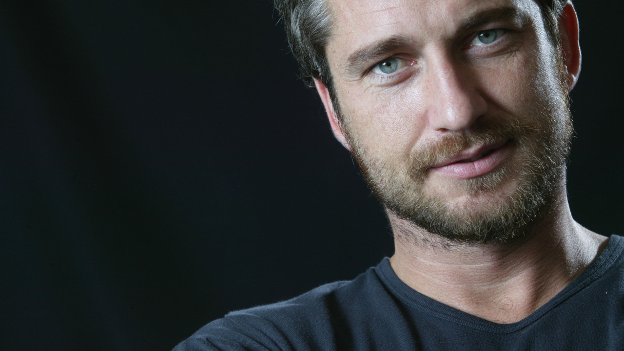 Beautiful young actor Gerard Butler
