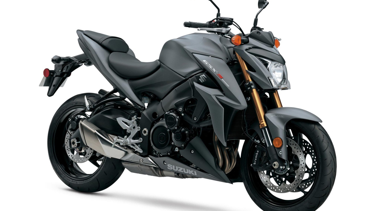 Стильный байк Suzuki GSX-S1000 на белом фоне 