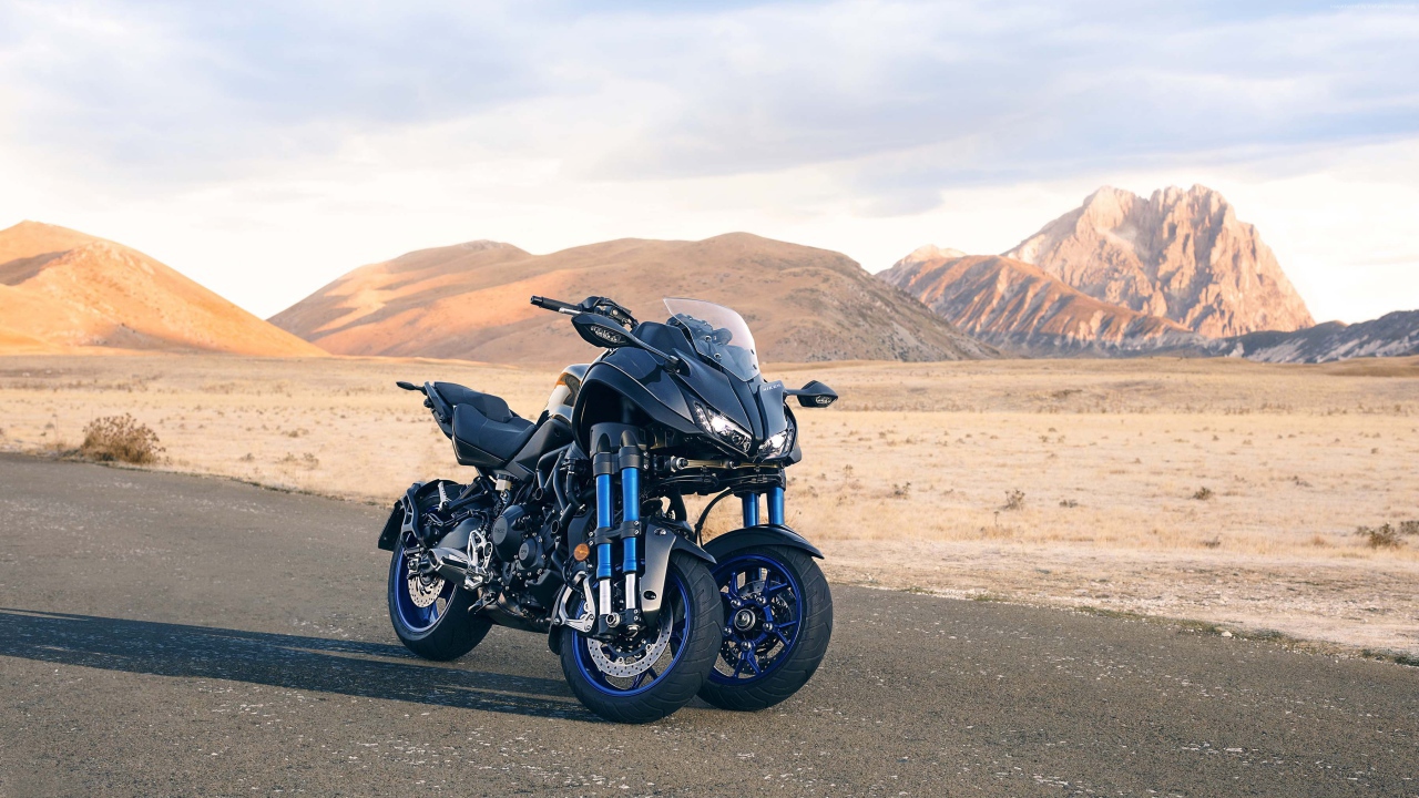 Гоночный мотоцикл Yamaha Niken, 2018