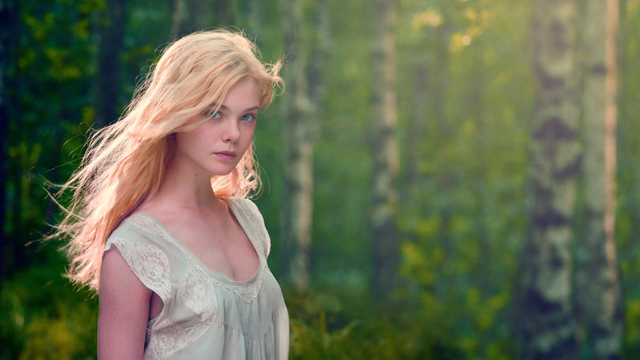 Нежная красивая девушка, актриса Эль Фэннинг