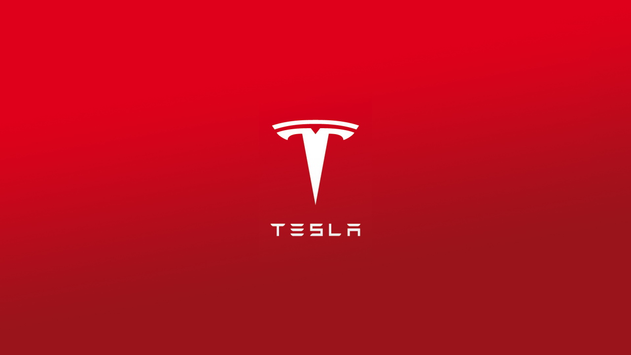 Логотип электромобиля Тесла 
