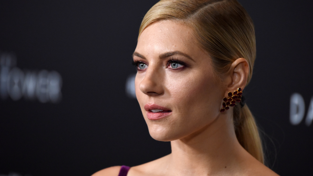 Молодая канадская актриса Кэтрин Винник